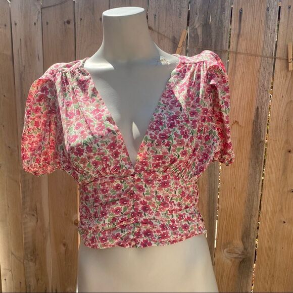 Nasty Gal Floral V Neck Puff Sleeve Blouse size Medium - Picture 9 of 15